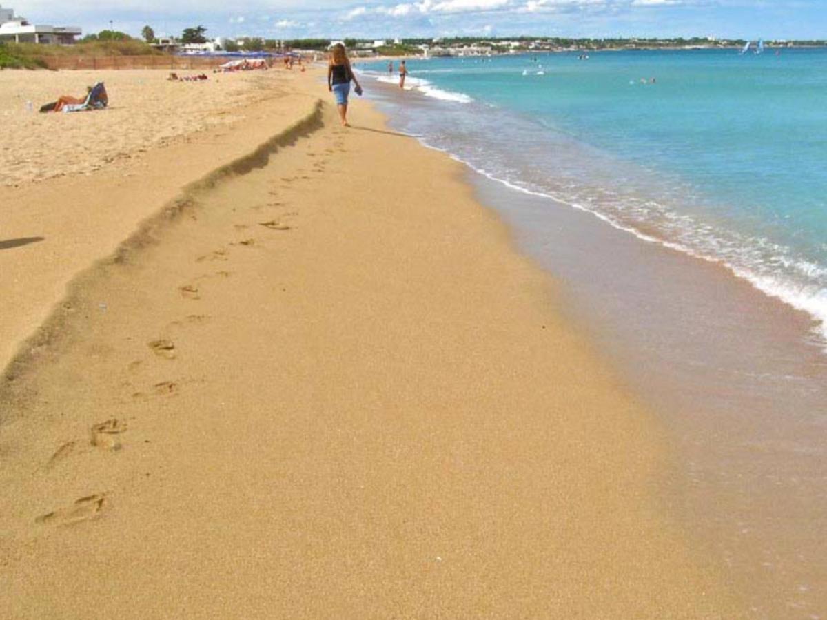 Monopoli, Mare Fuori Villa Luaran gambar
